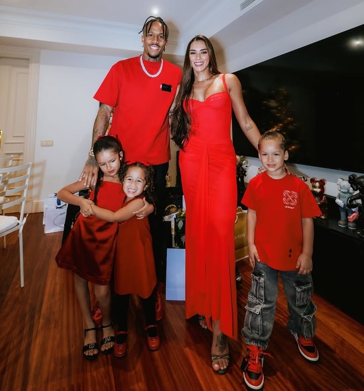 米利唐与弗拉门戈后卫均入选巴西初选名单，两人去年互换女友🤯