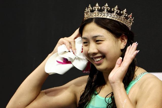 爱游戏-【早报】曼联官宣新帅，滕哈赫深情告别！