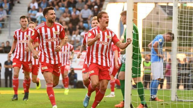 爱游戏体育-德甲18队扫描（上）：拜仁前路难料，对手不止是多特