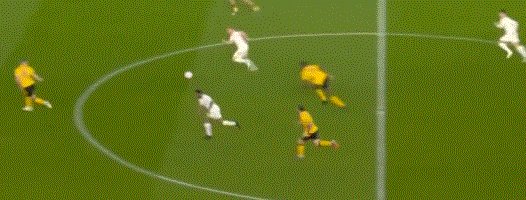 爱游戏官网-【英超】丁丁大四喜+中柱 斯特林破门 曼城5比1客胜