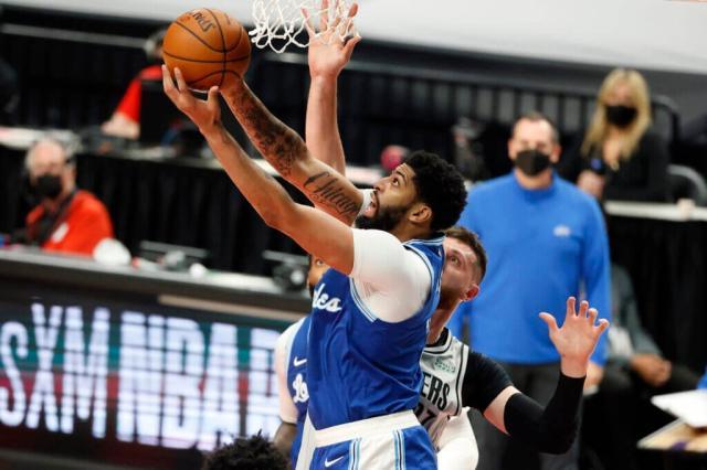 爱游戏官方入口-输掉关键战、降至第七名，卫冕冠军被逼进附加赛